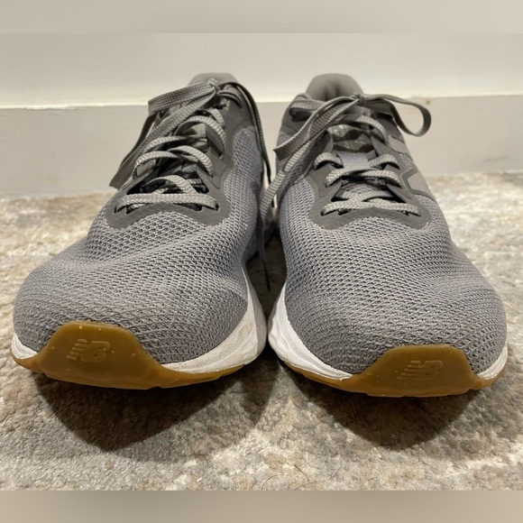 New Balance Fresh Foam Arishi V4 Gray Running Athletic Shoes Sneakers Size 12 - Picture 4 of 10